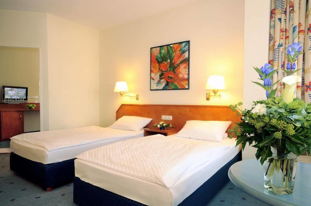 Hotel Frisia Leer Luaran gambar
